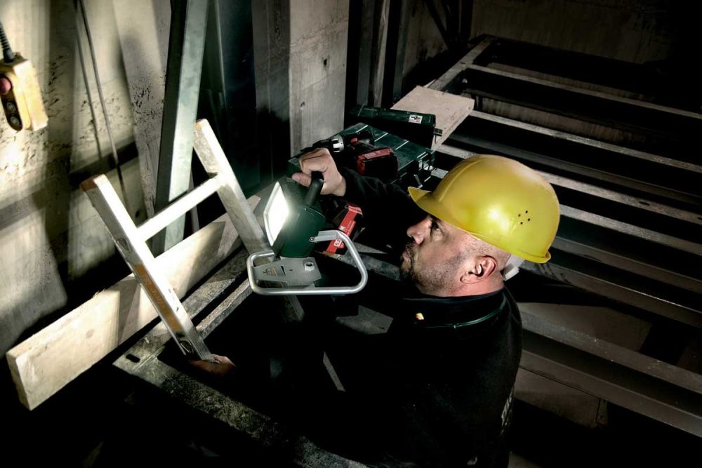 METABO aku reflektor okretni LED 14,4-18V bez baterije - Image 3