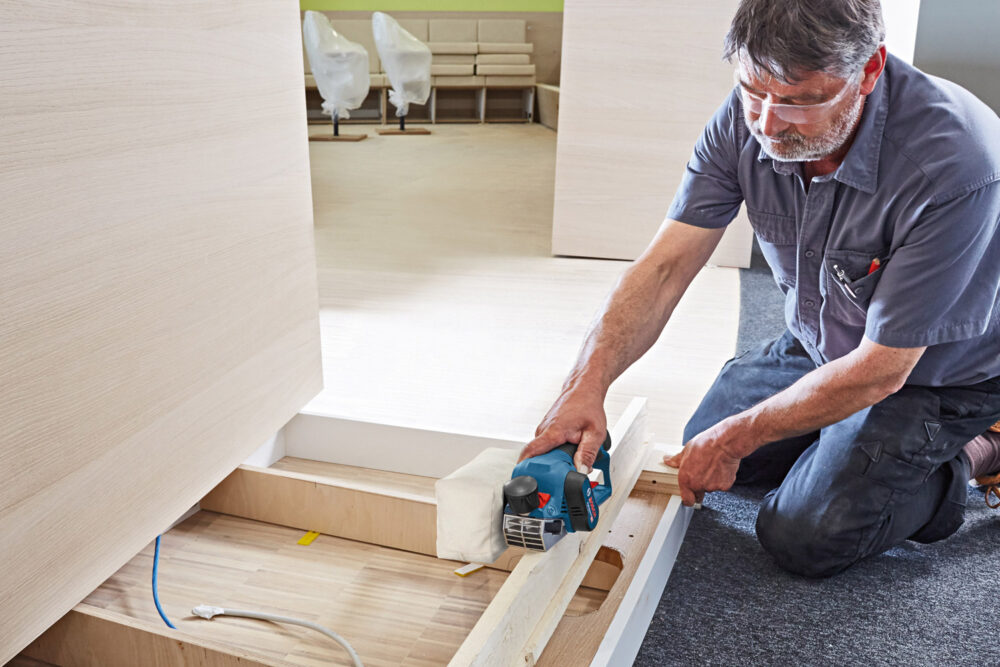 BOSCH aku blanja GHO 12V-20 2xAku 12V 3,0Ah L-Boxx - Image 3