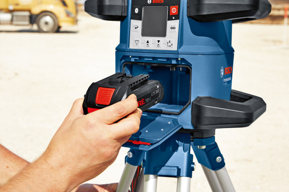 BOSCH građevinski laser GRL 600 CHV + BT170HD + GR 18V 4,0Ah kovčeg - Image 5