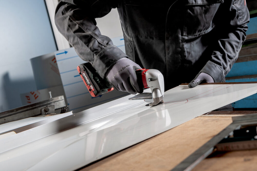 METABO aku škare za lim SCV 18 LTX BL 1.6 18V MetaLoc bez baterije - Image 5
