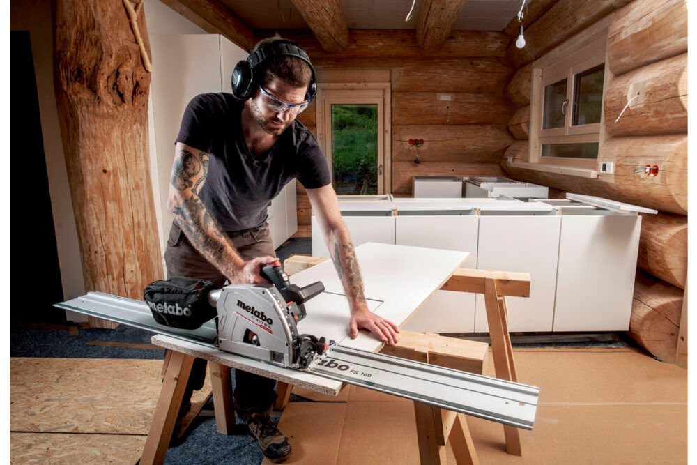 METABO aku uranjajuća kružna pila KT 18 LTX 66 BL 18V MetaBOX bez baterije + vodilica FS 160 - Image 8
