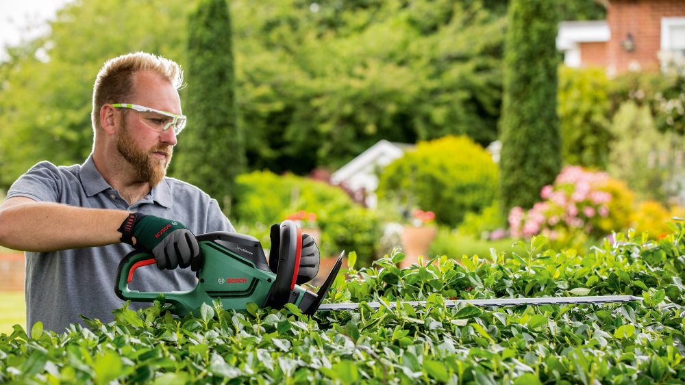 BOSCH električne škare za živicu UniversalHedgeCut 60 - Image 2