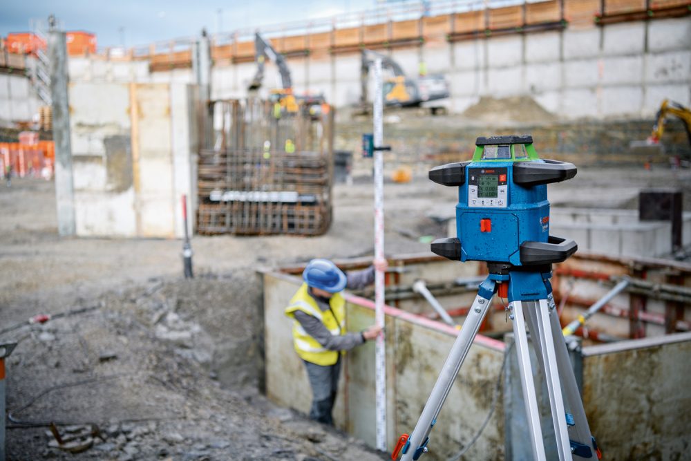 BOSCH građevinski laser GRL 650 CHVG + LR 65 G + BT 300 HD + CP kovčeg - Image 8