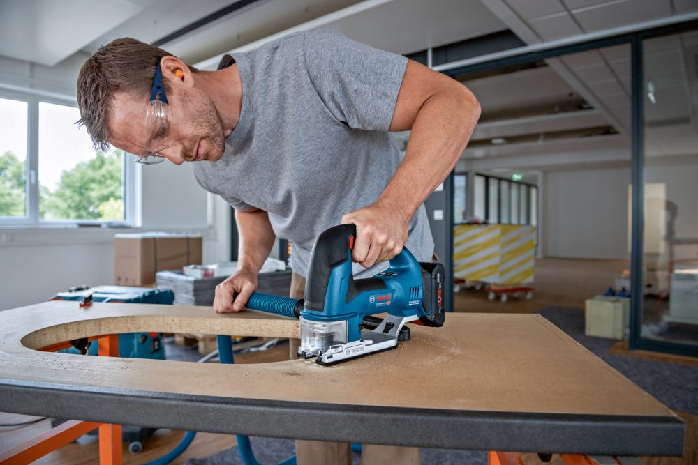 BOSCH aku ubodna pila GST 18V-155 BC 2xAku 18V 4,0Ah L-Boxx - Image 2