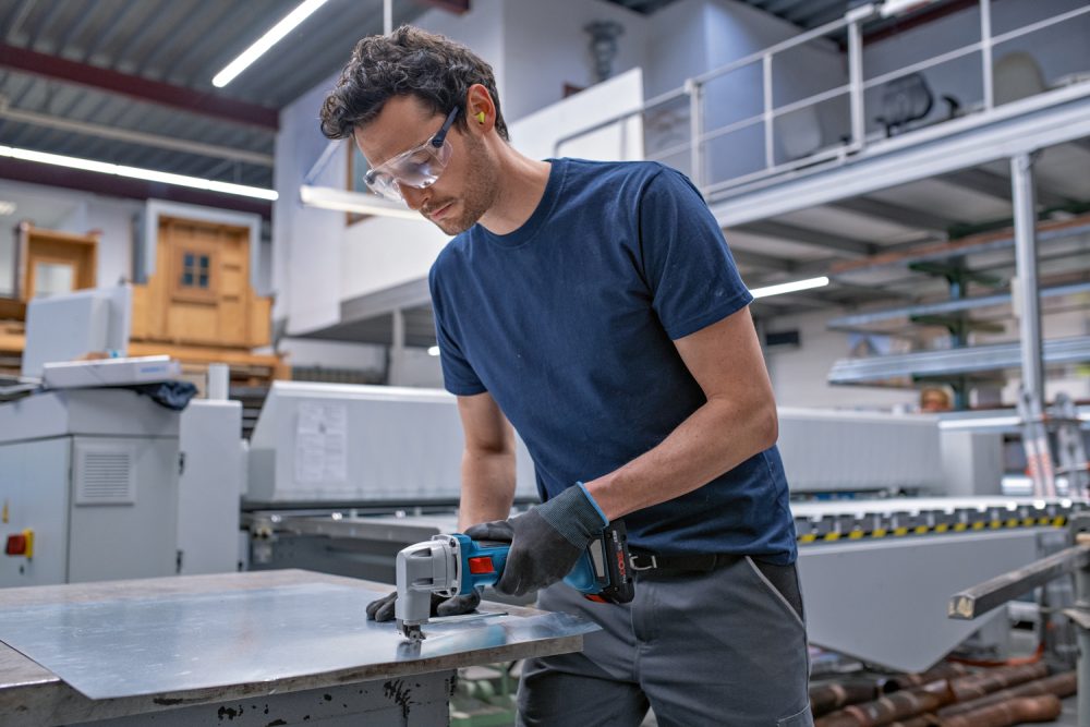 BOSCH aku škare za lim GSC 18V-16 E 2xAku 18V 4,0Ah L-Boxx - Image 6