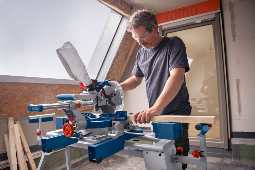 BOSCH aku potezno-nagibna pila GCM 18V-216 D 18V bez baterije - Image 7