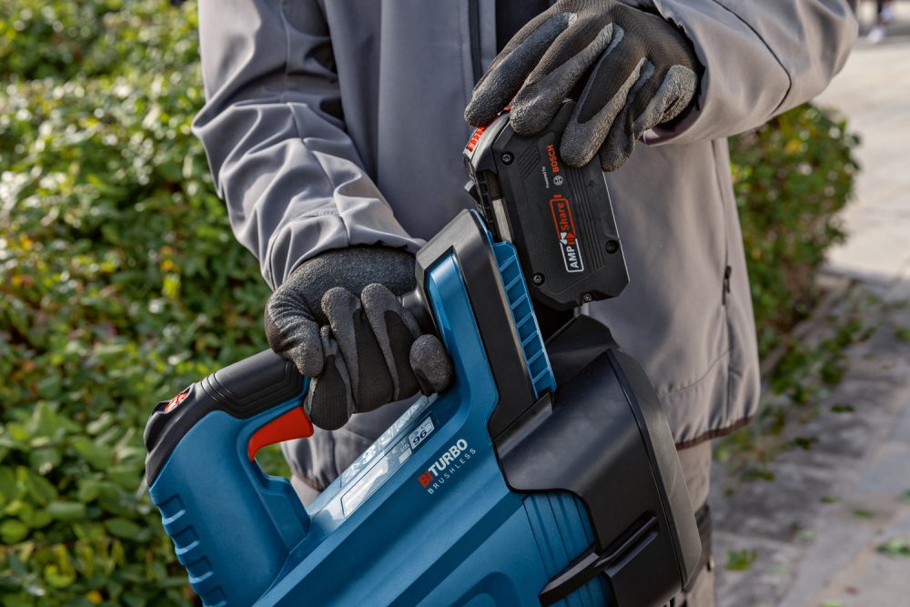 BOSCH aku puhalo za lišće GBL 18V-750 18V bez baterije - Image 6