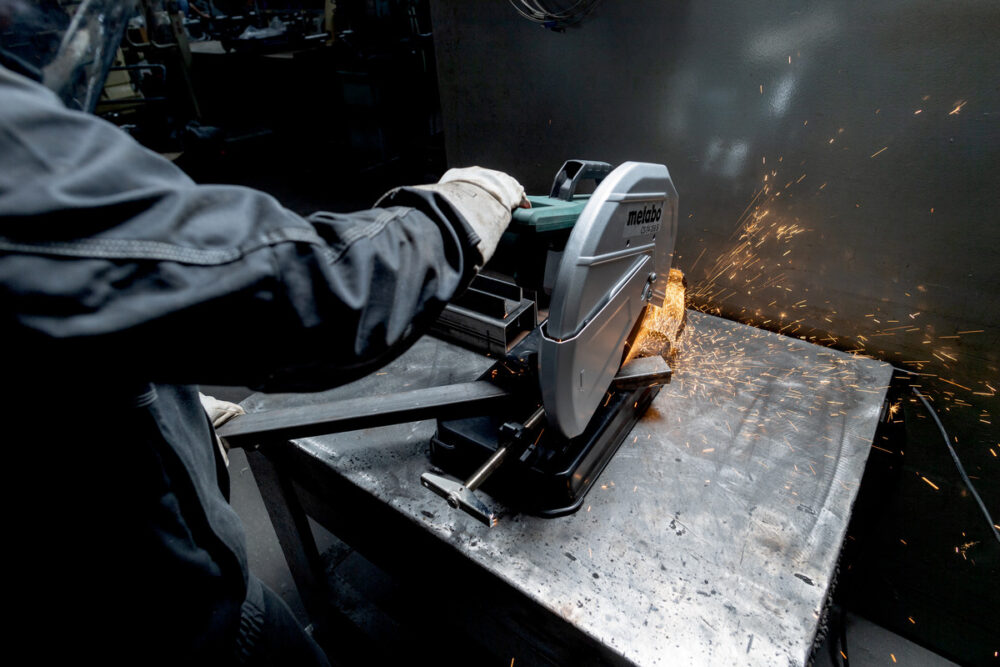 METABO stolna pila za metal CS 22-355 + rezna ploča - Image 3