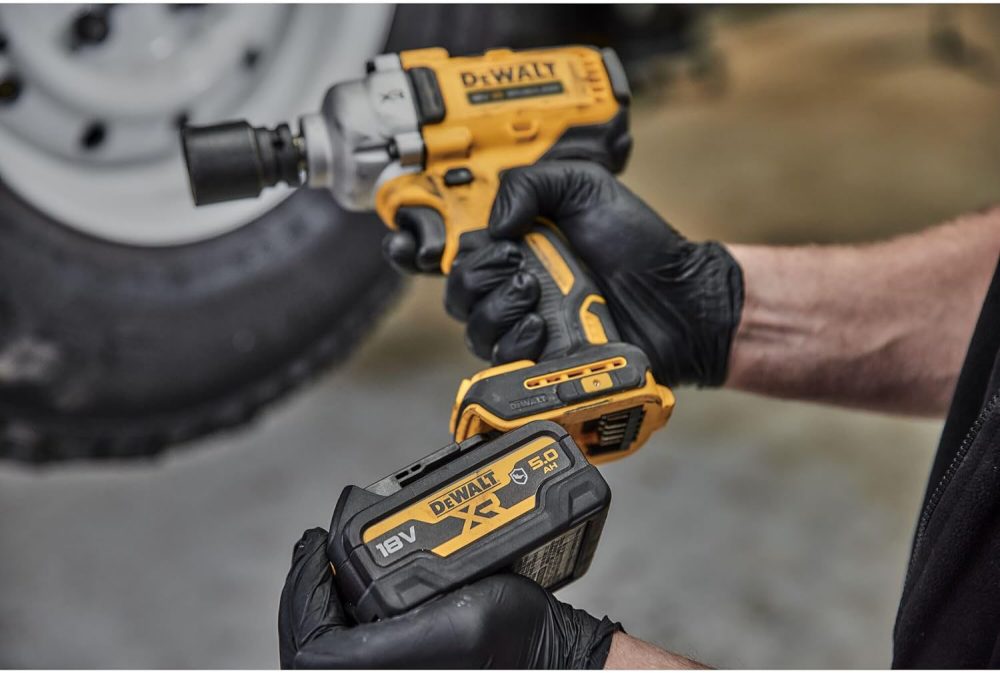 DEWALT aku udarni odvijač DCF891N-XJ 18V bez baterije - Image 2