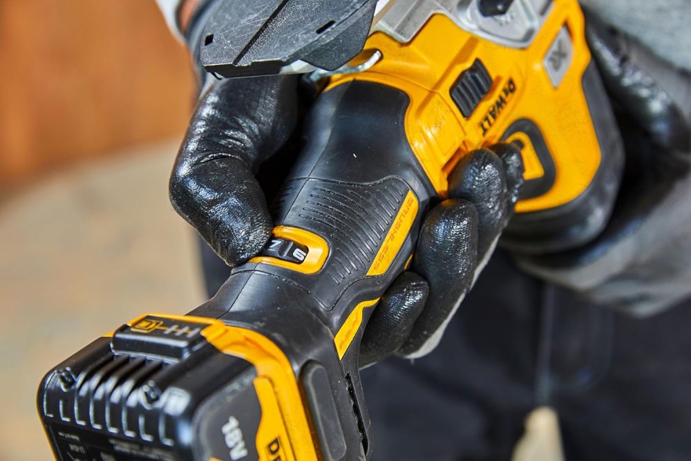 DEWALT aku ubodna pila DCS335N-XJ 18V bez baterije - Image 3