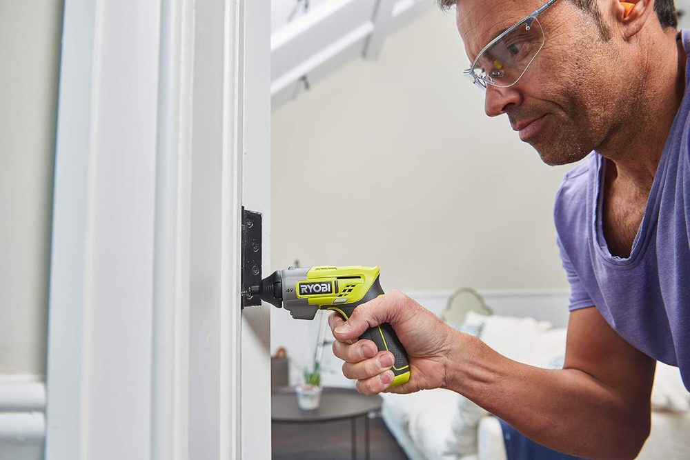 RYOBI aku odvijač ERGO-A2 4V 1,3Ah + 10 bitova torba - Image 3