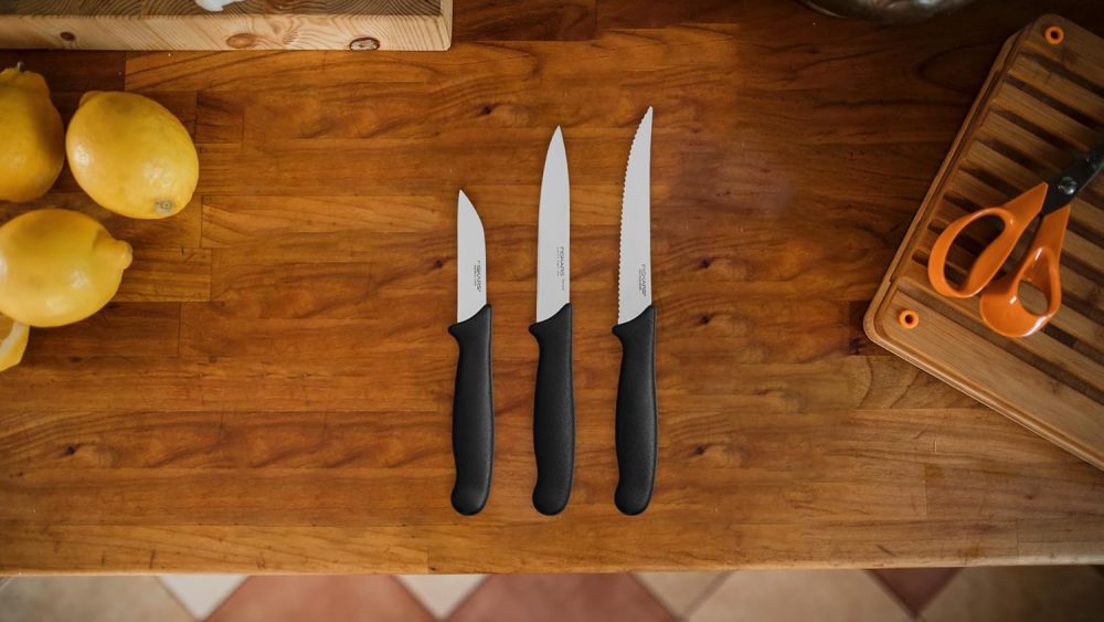 FISKARS set noževa za povrće 3 kom 1065584 - Image 2