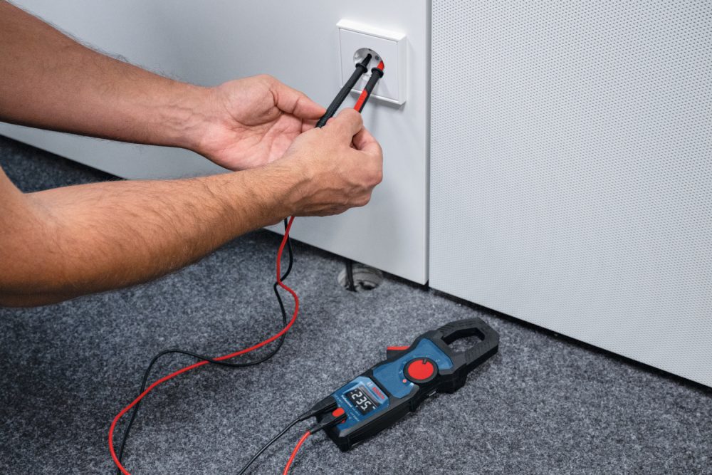 BOSCH strujna mjerna kliješta GMC 600-15 + MH 1 magnetni držač - Image 4