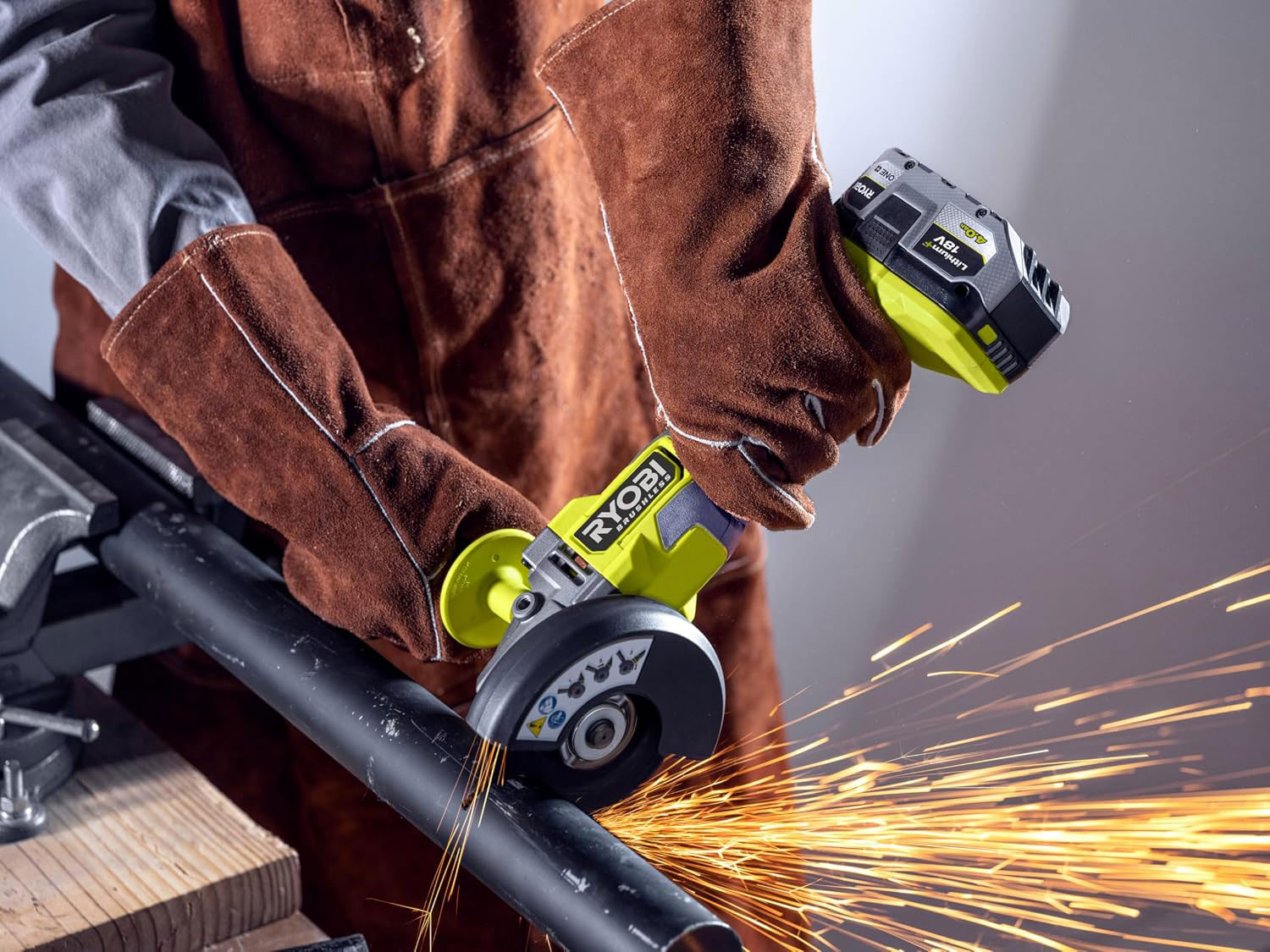 RYOBI aku kutna brusilica RAG18BL-0 18V bez baterije - Slika 4