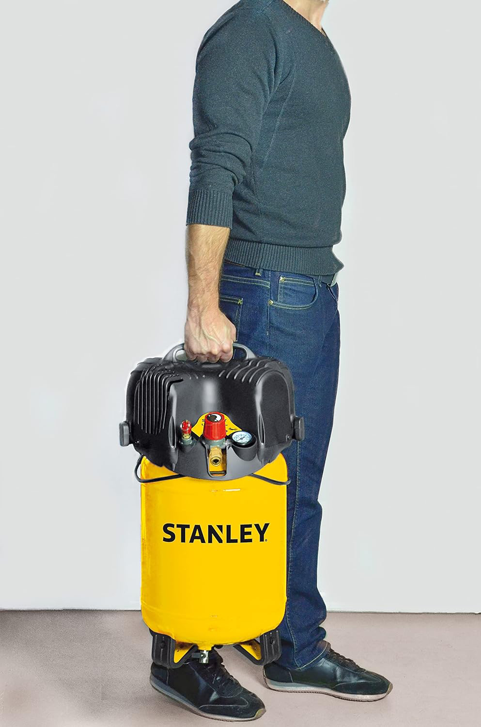 STANLEY bezuljni kompresor D200/10/24 - Image 4