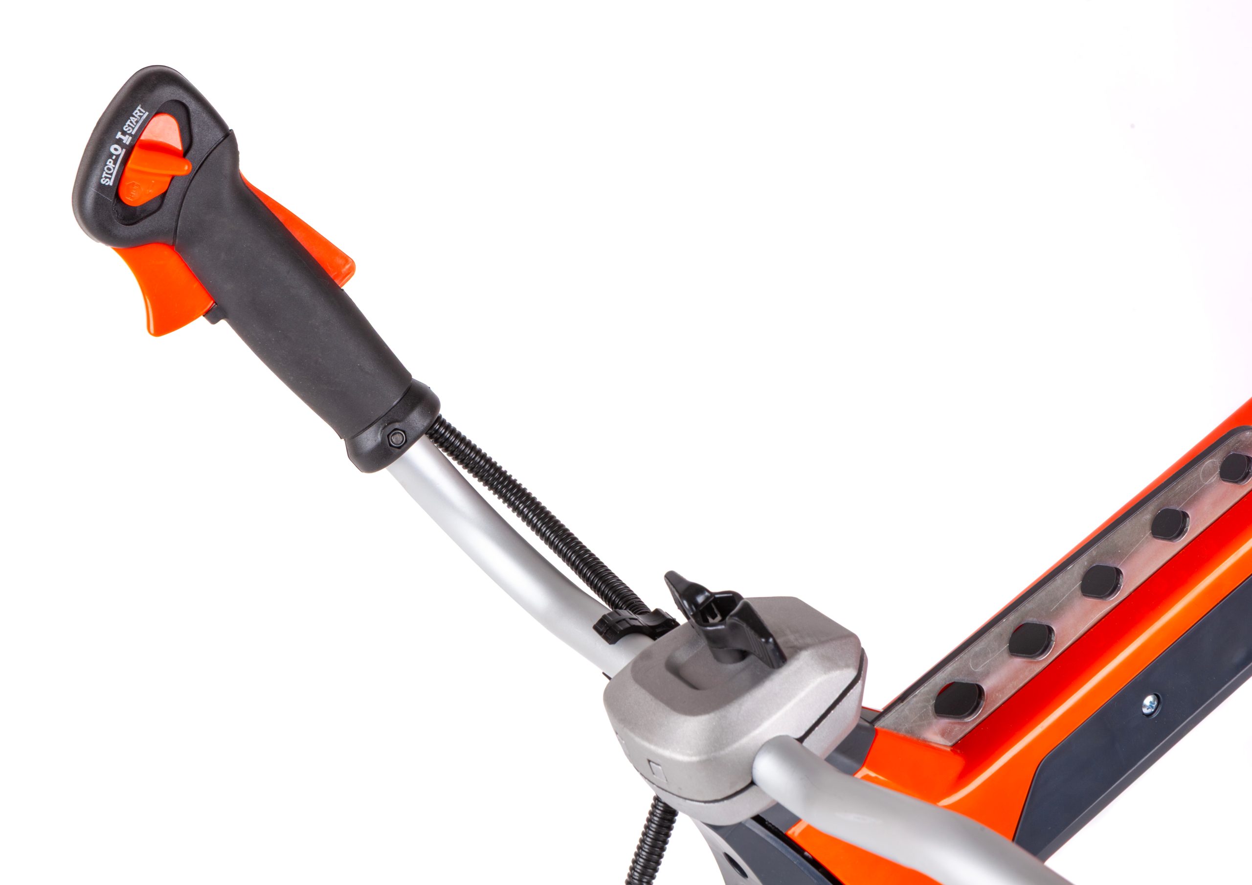 ADK motorni trimer za travu CG632U-2E - Slika 3