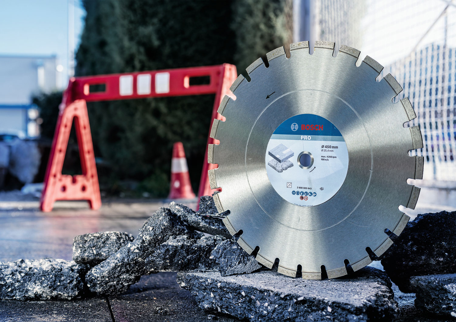 BOSCH dijamantna rezna ploča za asfalt PRO Asphalt 450×25,40 mm - Slika 3