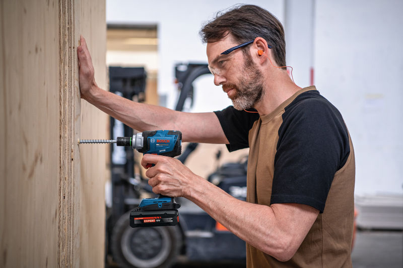 BOSCH aku udarni odvijač PRO GDS 18V-330H 18V bez baterije L-Boxx - Slika 3
