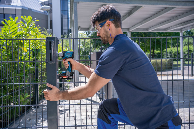 BOSCH aku udarni odvijač PRO GDS 18V-330H 2xAku 18V 5,0Ah L-Boxx - Slika 3